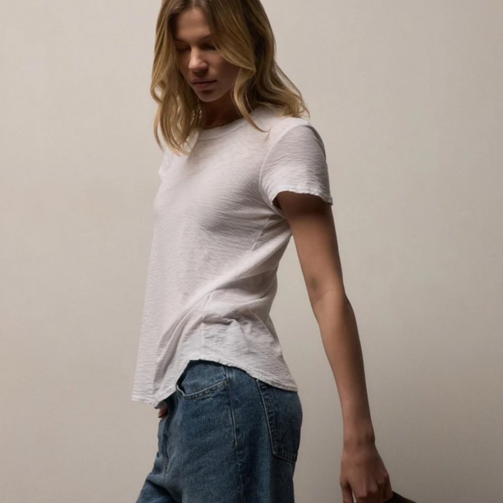 Like New! James Perse Crew Neck Tee